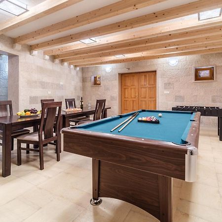 Luxury Stone Villa Nevija 2022 Private Villa 米欧纳 外观 照片