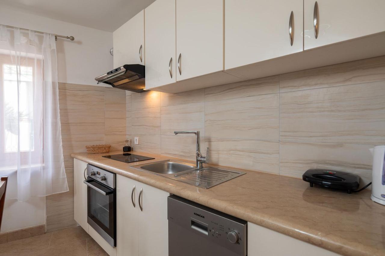 Luxury Stone Villa Nevija 2022 Private Villa 米欧纳 外观 照片