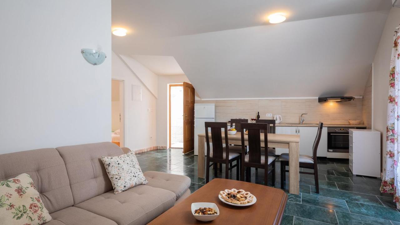 Luxury Stone Villa Nevija 2022 Private Villa 米欧纳 客房 照片