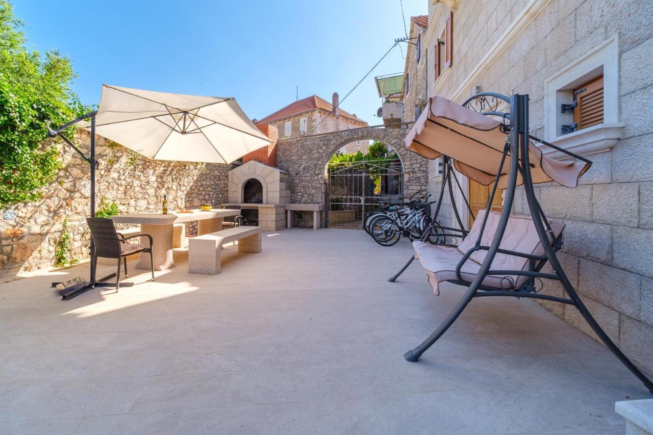 Luxury Stone Villa Nevija 2022 Private Villa 米欧纳 外观 照片